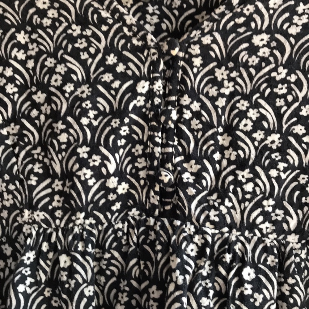 Universal Thread Shirt size xs - Picture 3 of 3